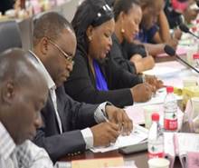 说明: //sqmanga.com/__local/1/70/2E/6EF7F6215C20CDAB083B73FE1BE_DDB69CD5_2440.jpg